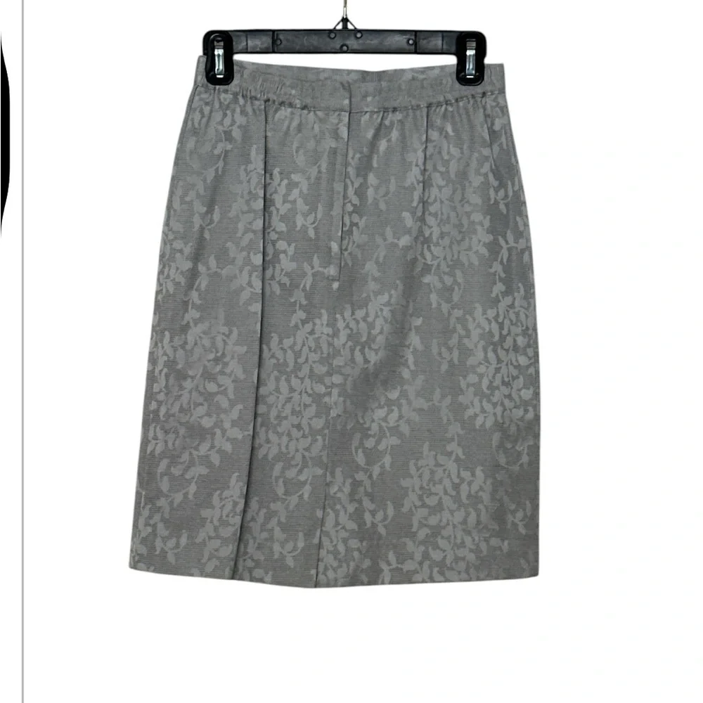 Vintage Floral Carmen Marc Valvo Silver Grey Skirt, size 4